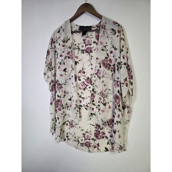 Polly & Esther Other - Polly & Esther Sheer White Pink Floral Open Front Kimono Top OS